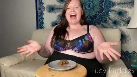 LucyPuddles – Dining with Lucy- Date 1