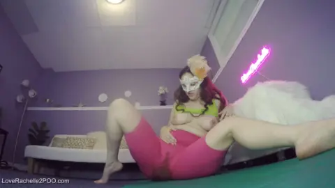 LoveRachelle2 – Pink Yoga Shorts Aftermath (Defecation)